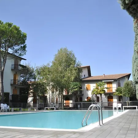 Garda - In Con Piscina *